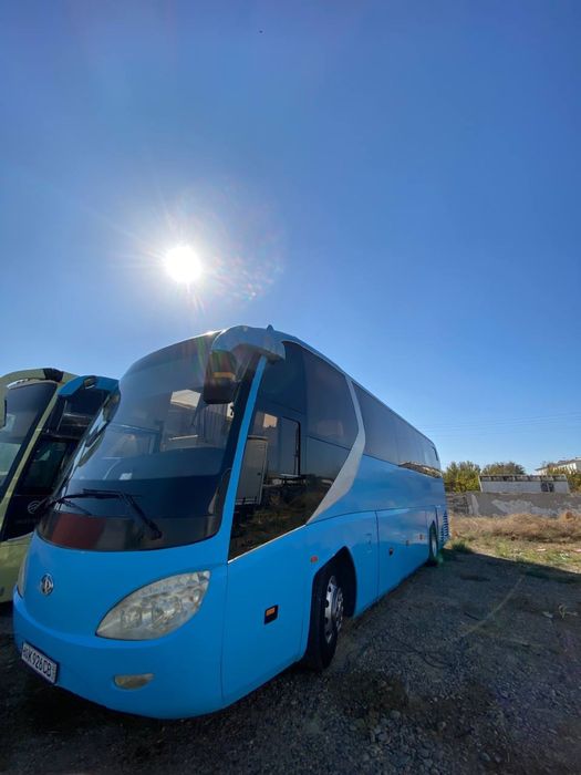 Avtobus Zonda  sotiladi
