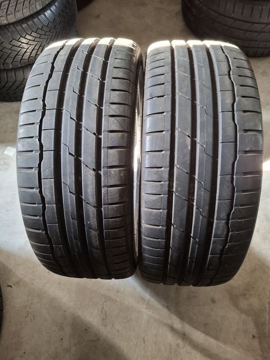 2 Anevelope de vară 225 40 r19 Hankook