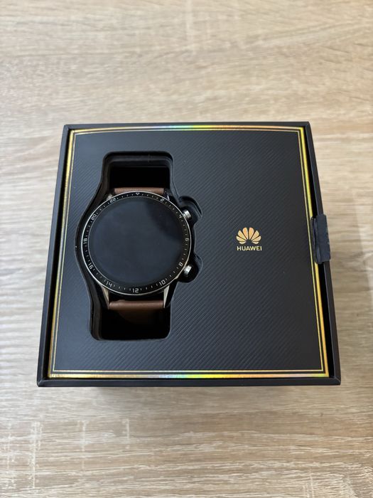 Продавам смарт часовник Huawei Watch GT2