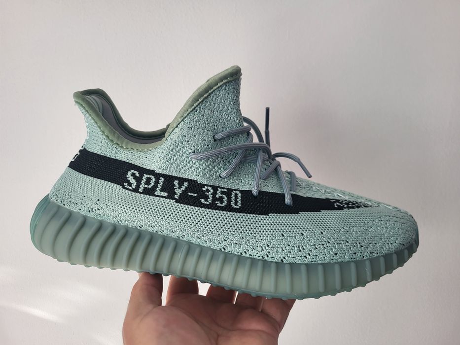 Adidas Yeezy Boost Premium unisex