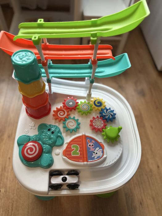 Активна маса са игра 5 в 1 PlayGo