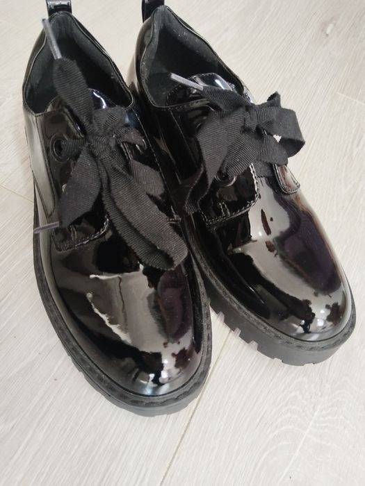 Обувь для школьников