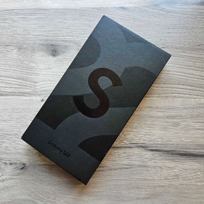 New! Galaxy S22 DUOS 256GB "Snapdragon"