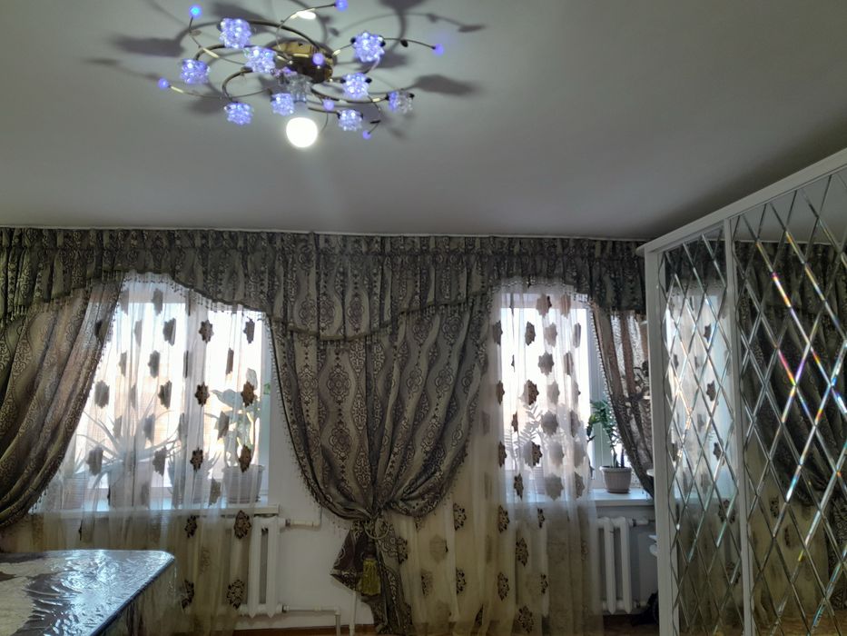 Продам 4-х комнатная квартира