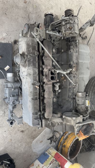 Двигатель на экскаватор хитачи жсб сат хундай