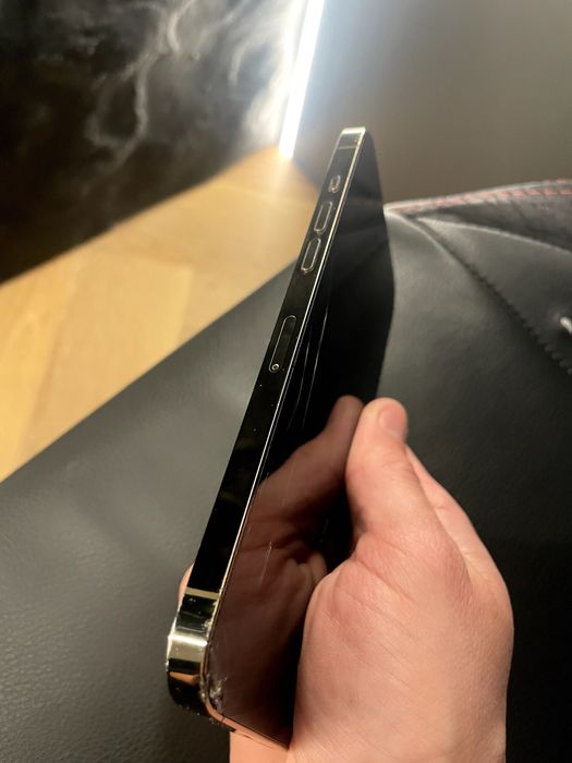 Apple iPhone 12 Pro Max Gold – Funcțional – Display spart