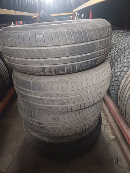 Vând anvelope vară pirelli 195 65 15
