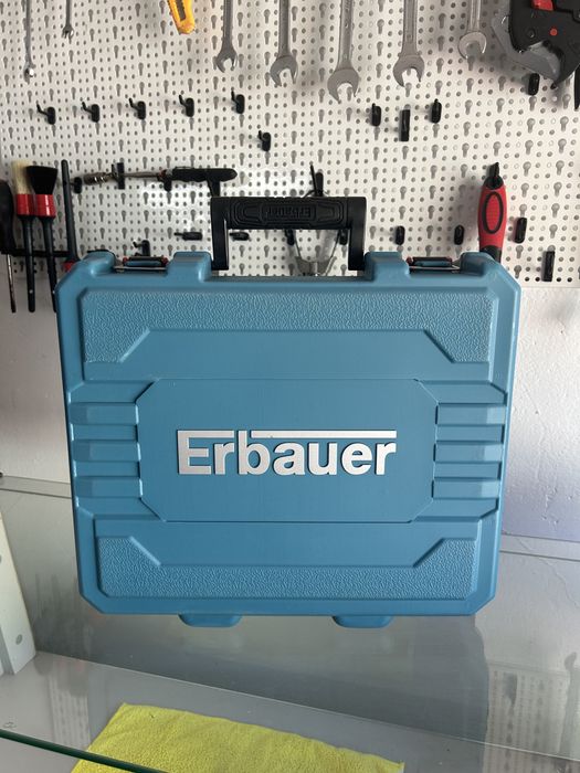 BORMAȘINĂ/Mașină De Gaurit cu Percuție  650 W • Erbauer