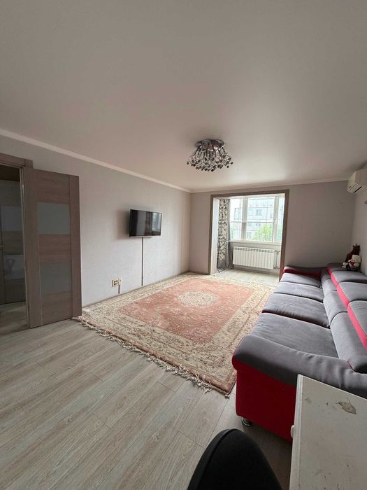 продам 4 ком квартиру в ЦЕНТРЕ