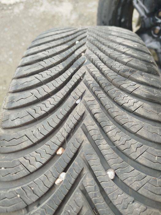 Vand Jante tabla cu anvelope de iarna Astra j benzina