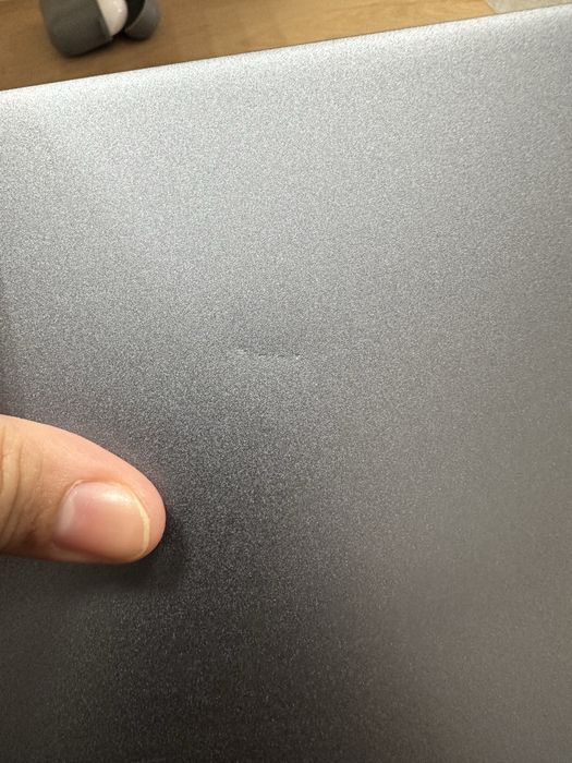 Ноутбук Huawei серо синиго цвета