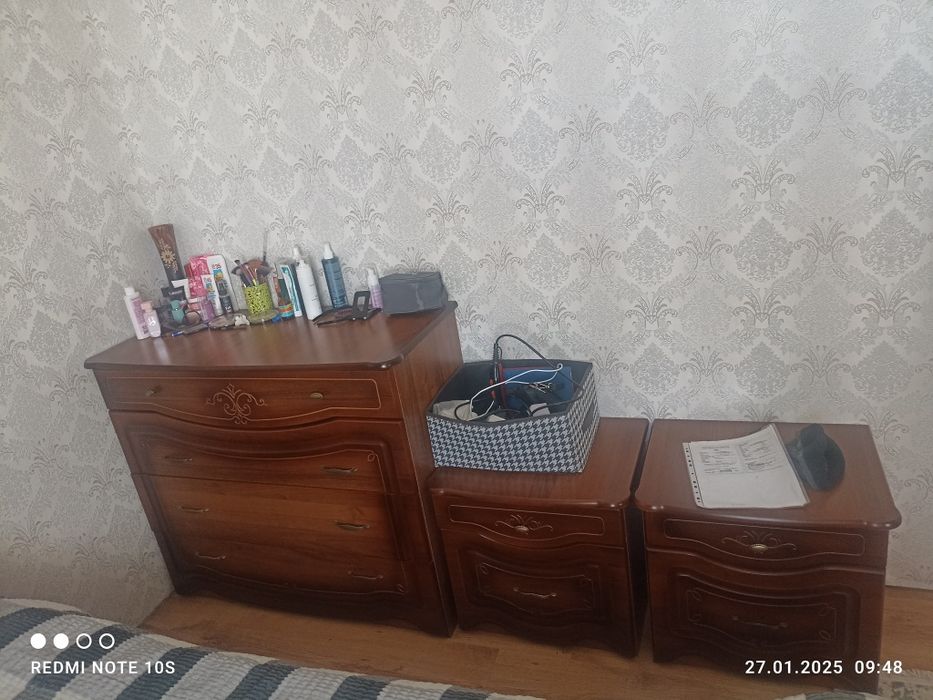 Спальный гарнитур