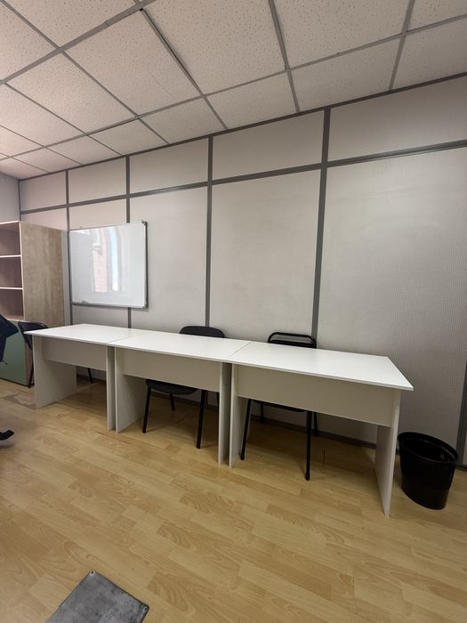 Парты столы для офиса/кабинета