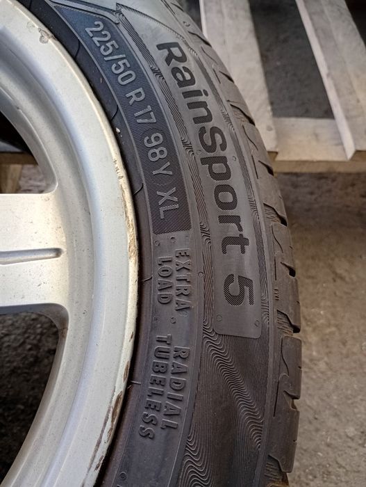 Почти нови 4бр 225/50/17 Uniroyal RS5 dot0420