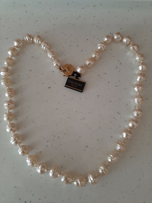 Vand colier vitange Yves Saint Laurent (YSL)