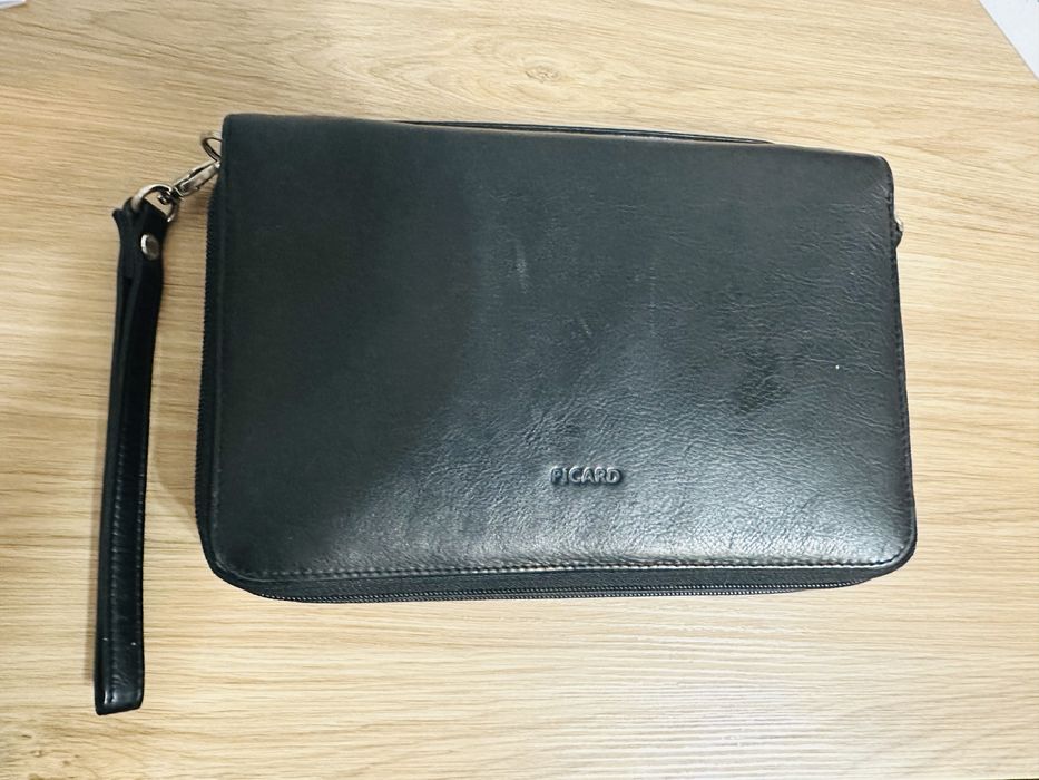 Продам барсетку Picard