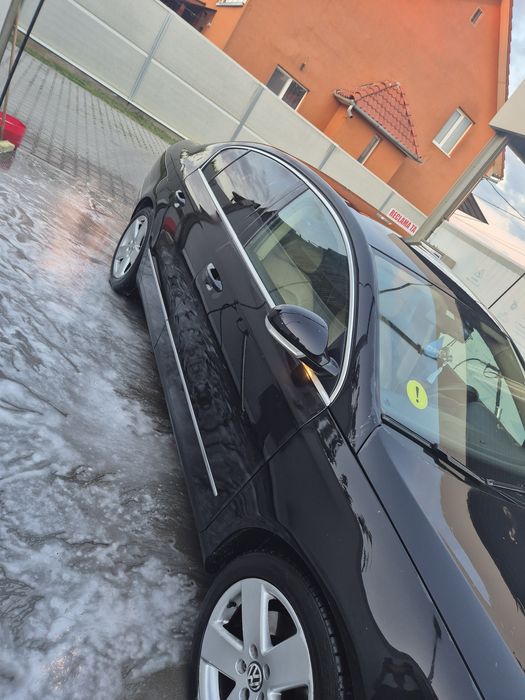 Vând Passat b6 2.0 tdi 2005