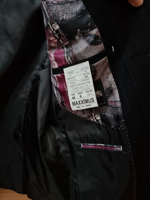 Vand costum 3 piese maximus