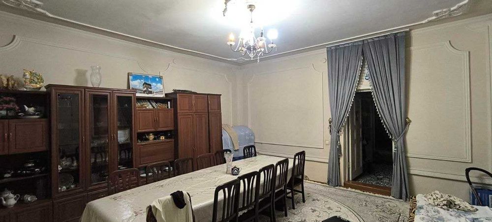 Продается дом (участок) в городе Чирчик Аккавак!