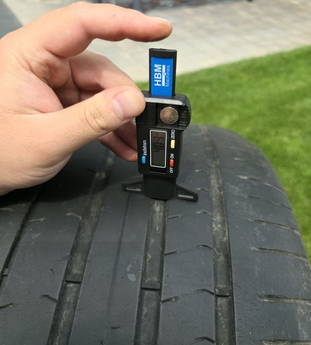 Anvelope vara Pirelli 315/ 35 si 275/ 40 R21