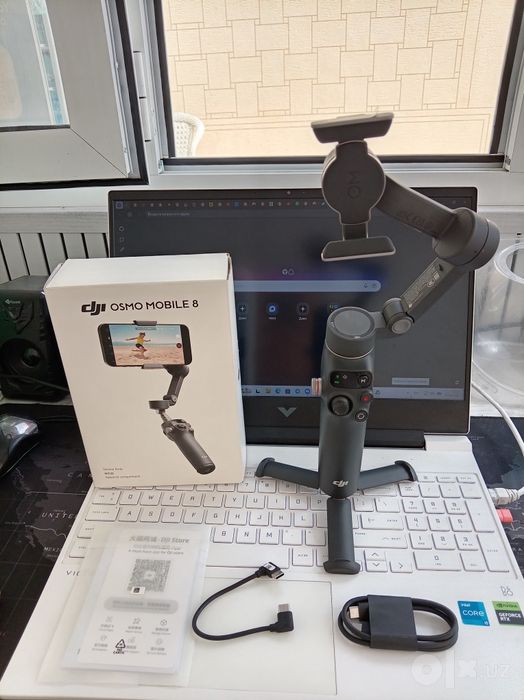 DJI Osmo 8 Stabilizator