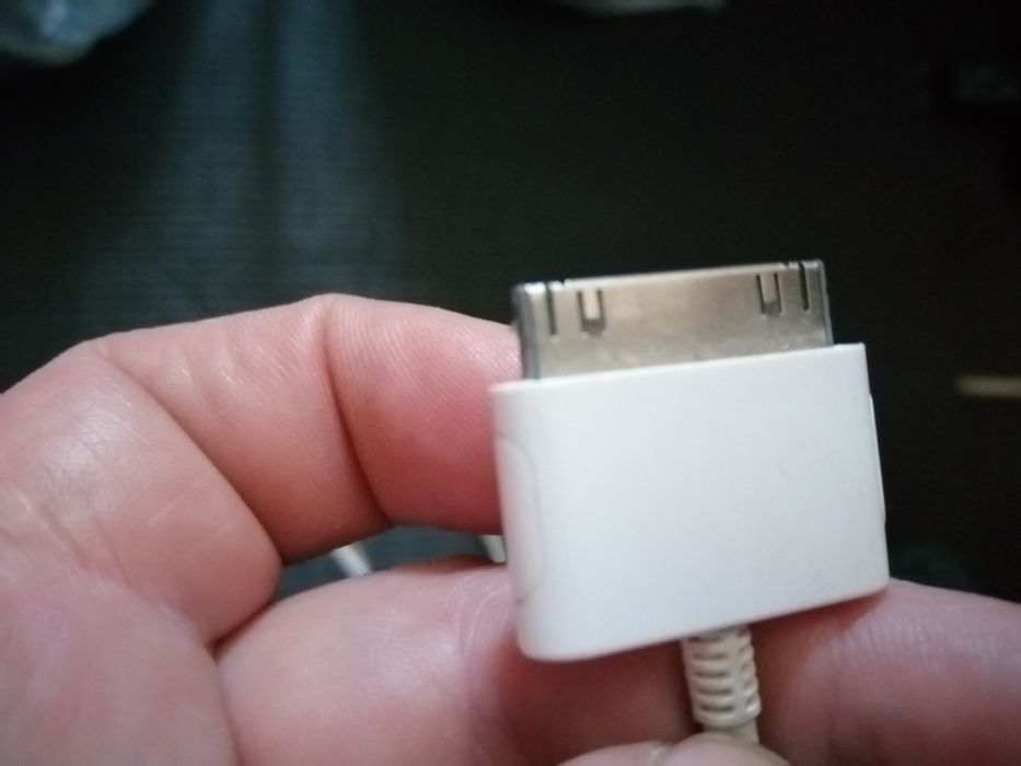 Адаптери по 3 лева бр общо са 9 броя