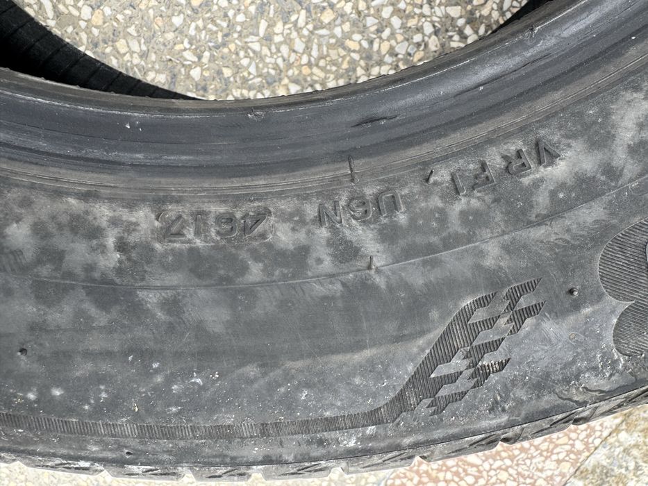 2 броя летни гуми Bridgestone 215/60/16 99H