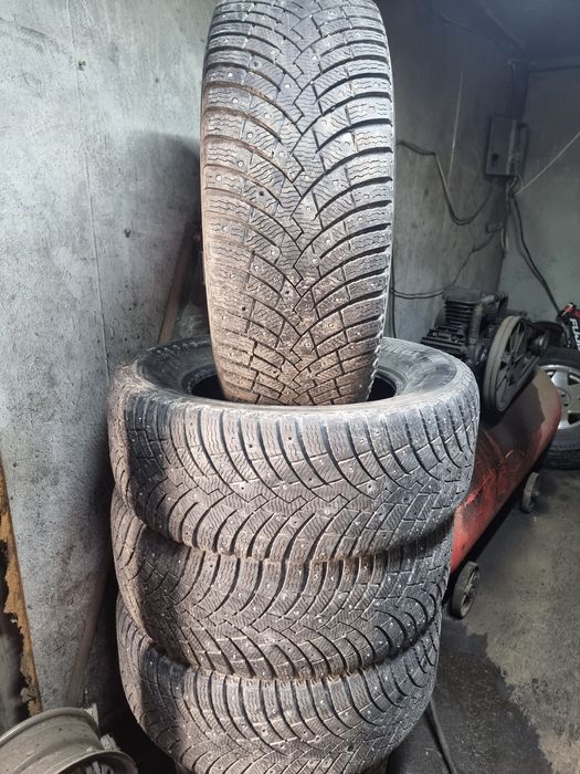 285/60/18 Pirell Scorpion 23год