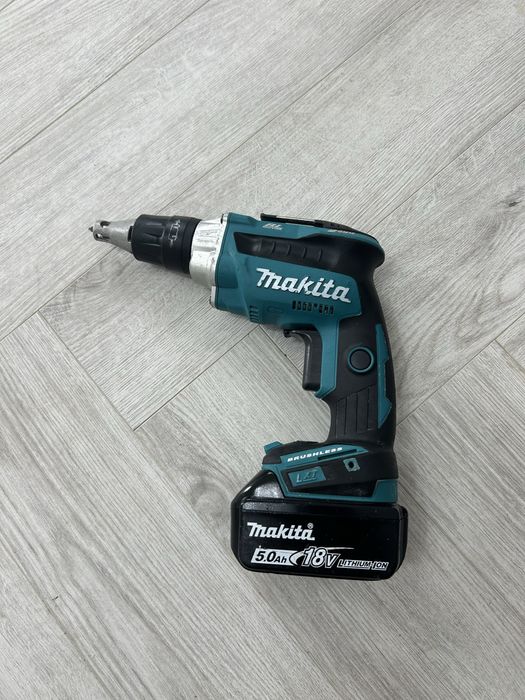 Makita DFS 250 filetanta rigips