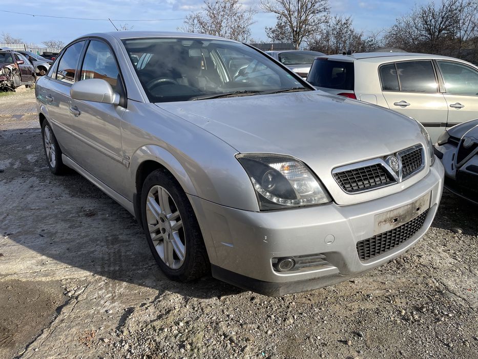 Vectra C SRi 2.2 direct 16v 155hp 2004 На Части