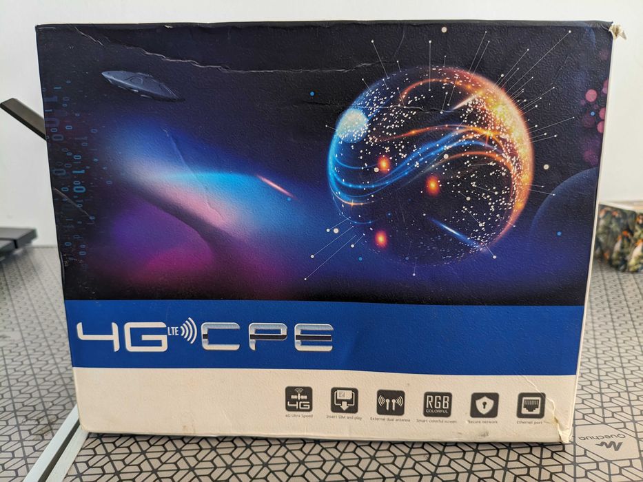 4G LTE Router Lan Port Wireless CPE Built-in 3000MAh Battery 300Mbps