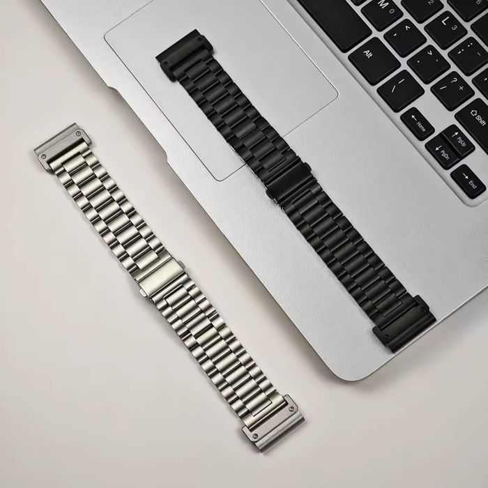 Висок клас стоманена каишка за Garmin с Quickfit 20 / 22 / 26 mm.