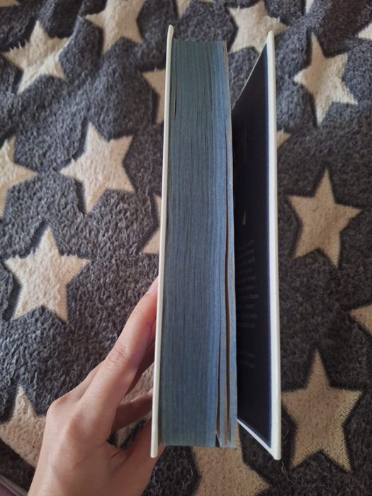 Продам интересные книги