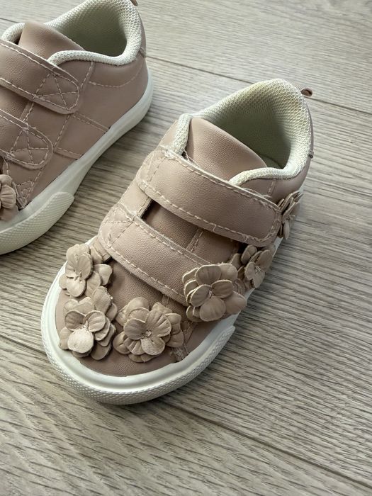 Детски маратонки Nike и Чисто нови детски сандали CROCS размер 20-21 (С5)