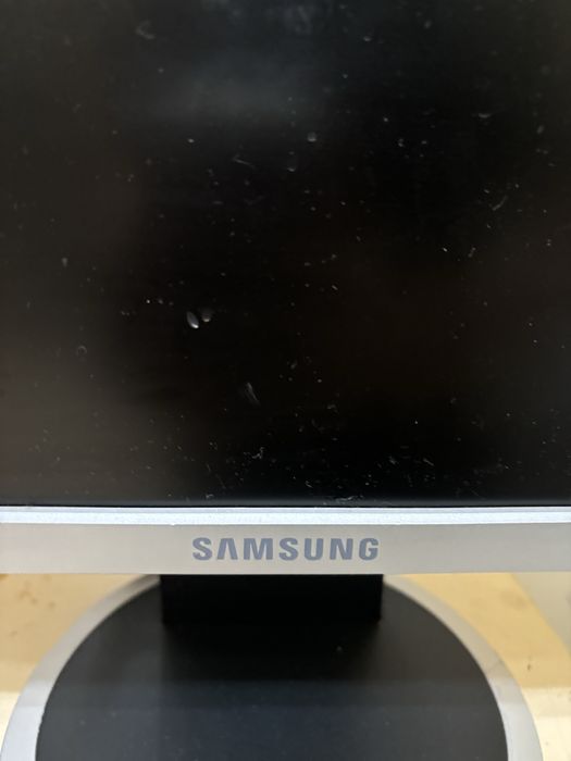 Монитор рабочий