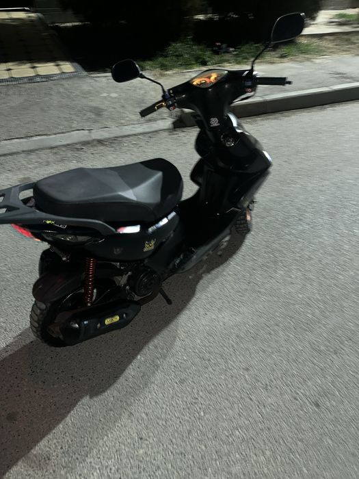 Продаеться мопед ангел состояние идеал