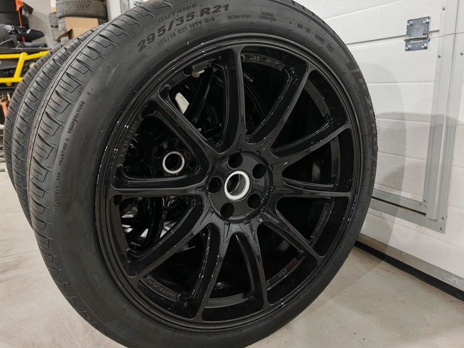 Jante Oz Porsche Cayenne 21  295 35 R 21 noi