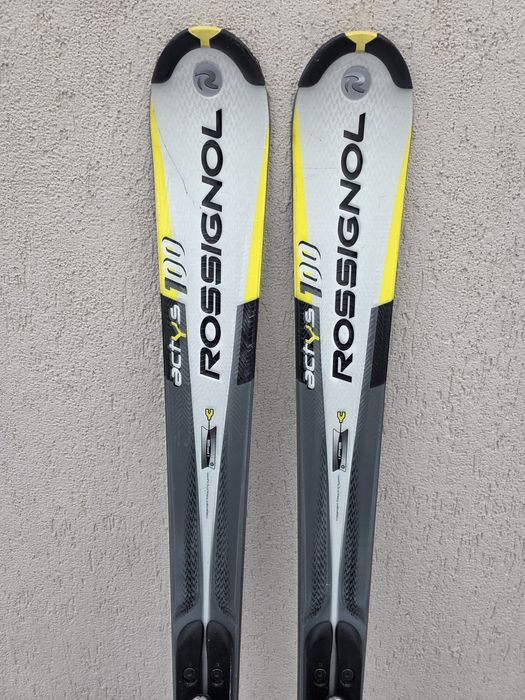 Schiuri Rossignol 154cm