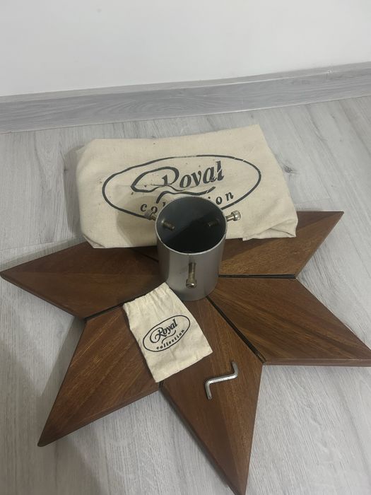 Луксозна дървена поставка за елха "Звезда"