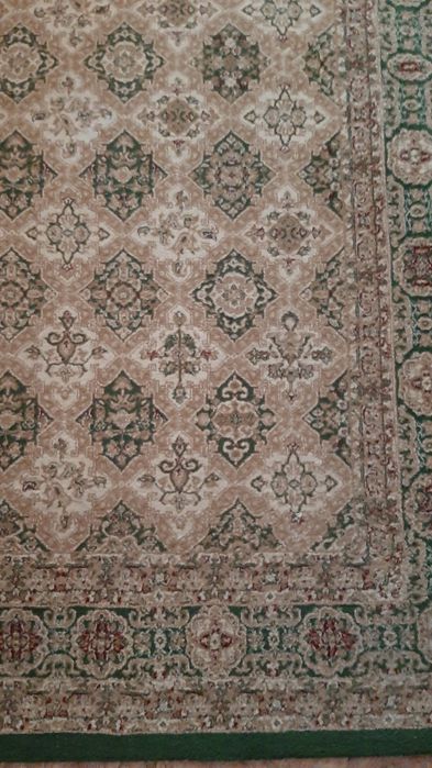 Продам ковёр 2×3