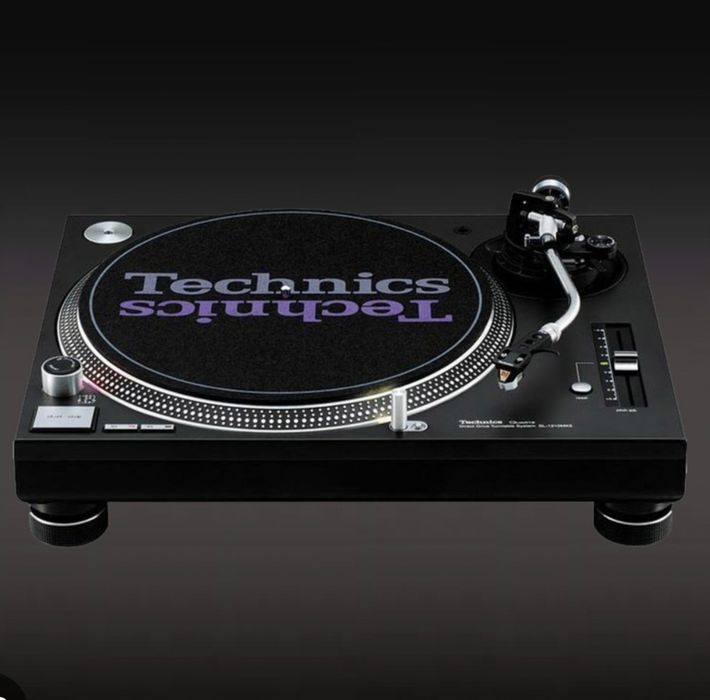 Inchiriez CDJ-3000X si Technics SL-1210Mk2