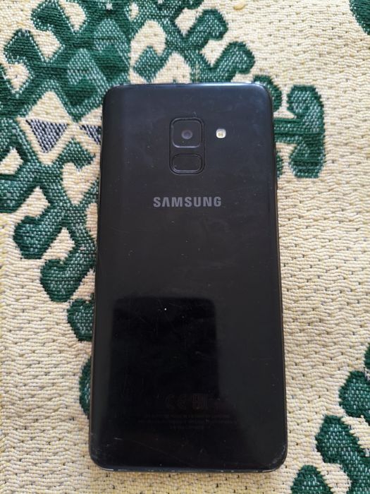 Самсунг А8 рабочи 2018 год