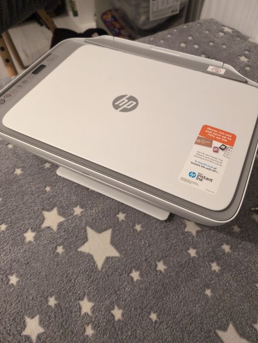Imprimanta multifunctionala HP 2700 wi-fi