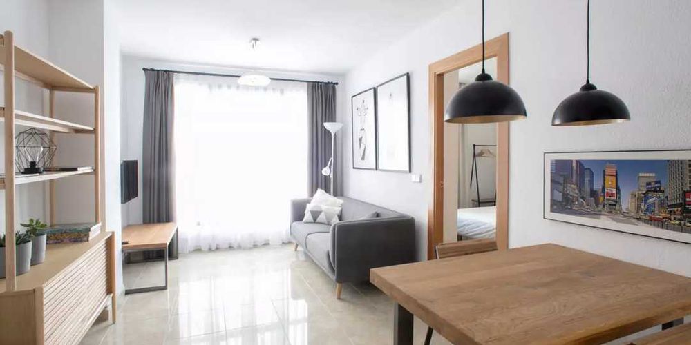 Inchiriez apartament 2 camere COSMOPOLIS