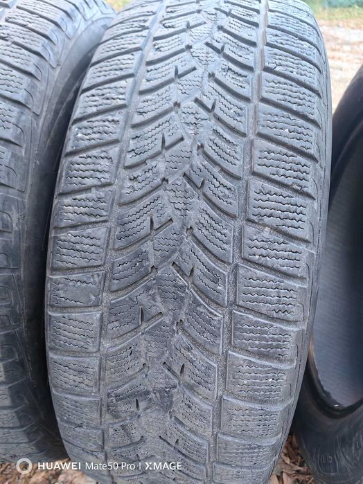 ЗимниГуми Goodyear 235/60/18