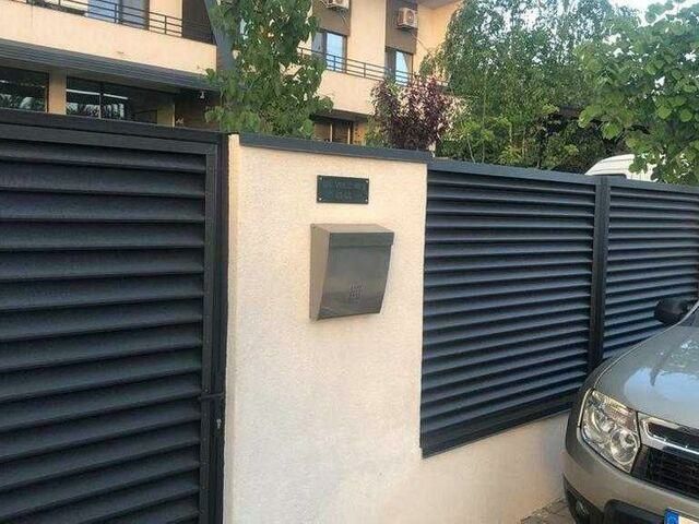 Vand garduri si porti