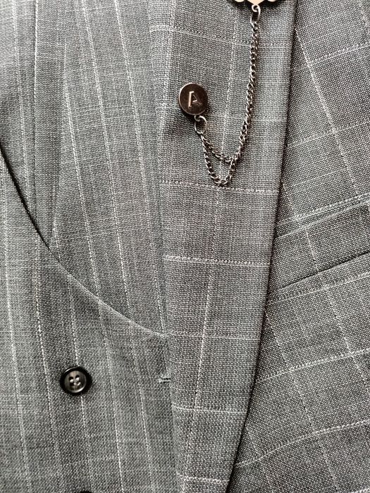 Продам мужеской костюм тройка!!!