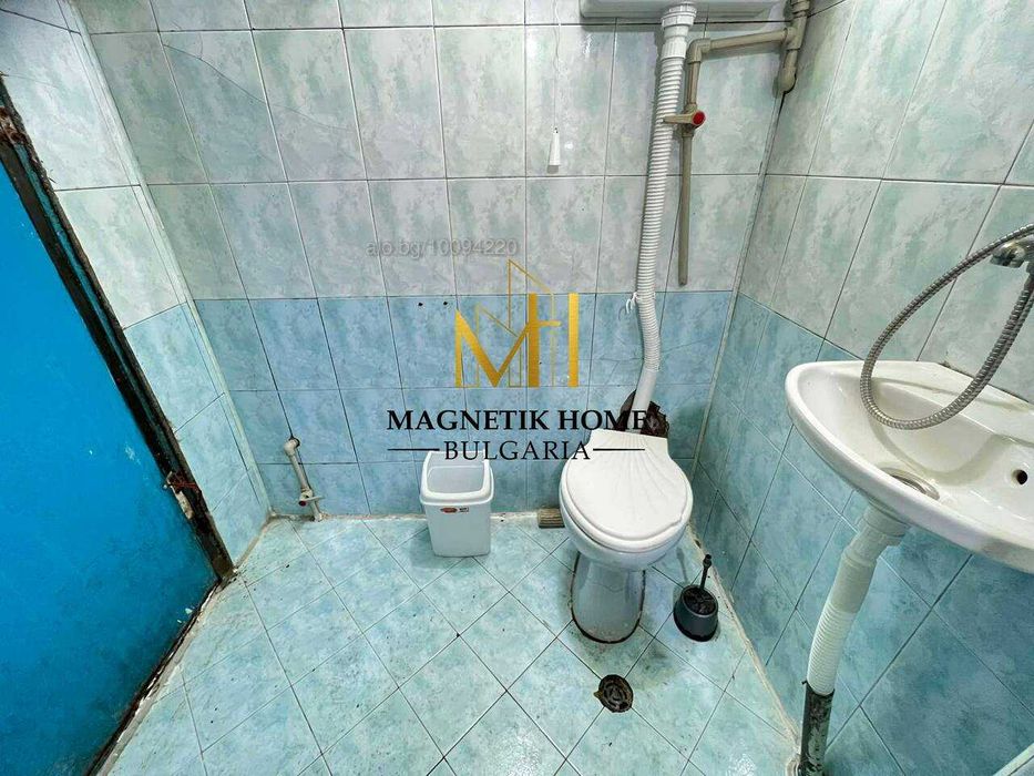 Дава се под наем Многостаен апартамент в Бургас, Център - 100 кв.м за 280.5 € - Снимка #1