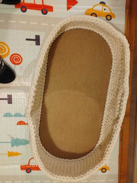 Кош за новородено / Кошница на Моисей