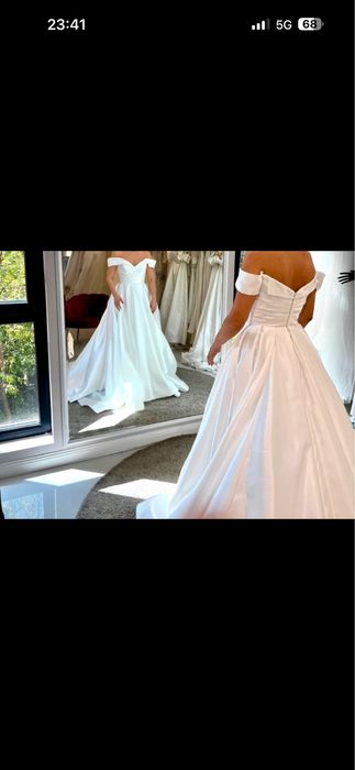 Rochie mireasa Daria Karlozi